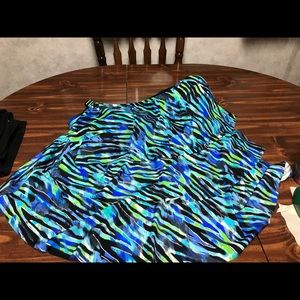 Avenue swim top size 30